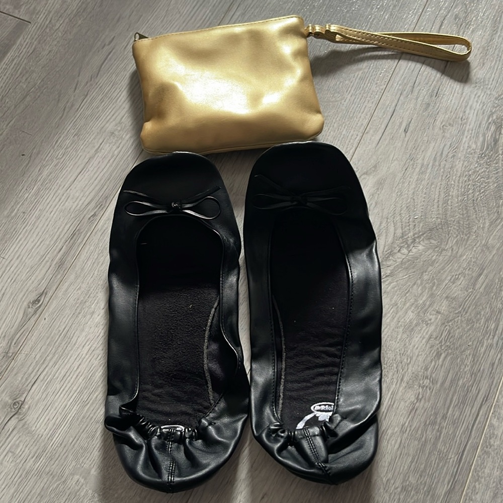 Dr. Scholls  fast flats size 9-10 with travel case